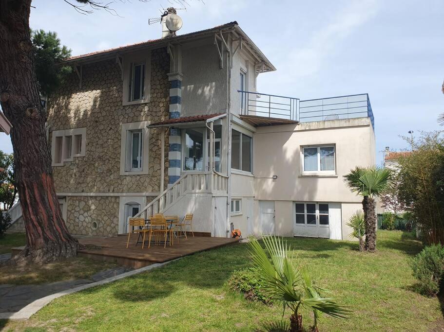 Royan - Villa La Cigale - 7 Chambres / 16 Couchages ภายนอก รูปภาพ